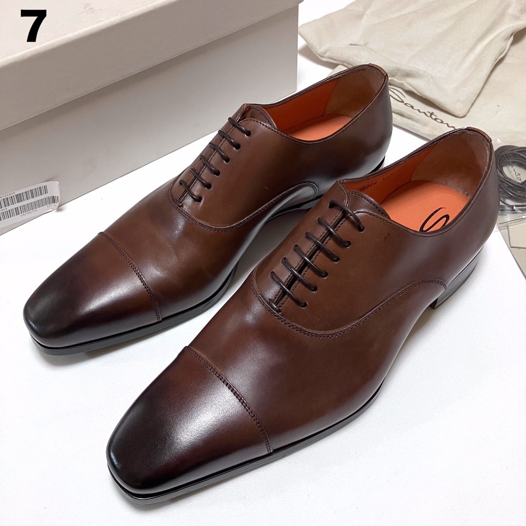 Santoni(サントーニ)の新品 UK7 santoni ストレートチップ 革靴 9906 メンズの靴/シューズ(ドレス/ビジネス)の商品写真