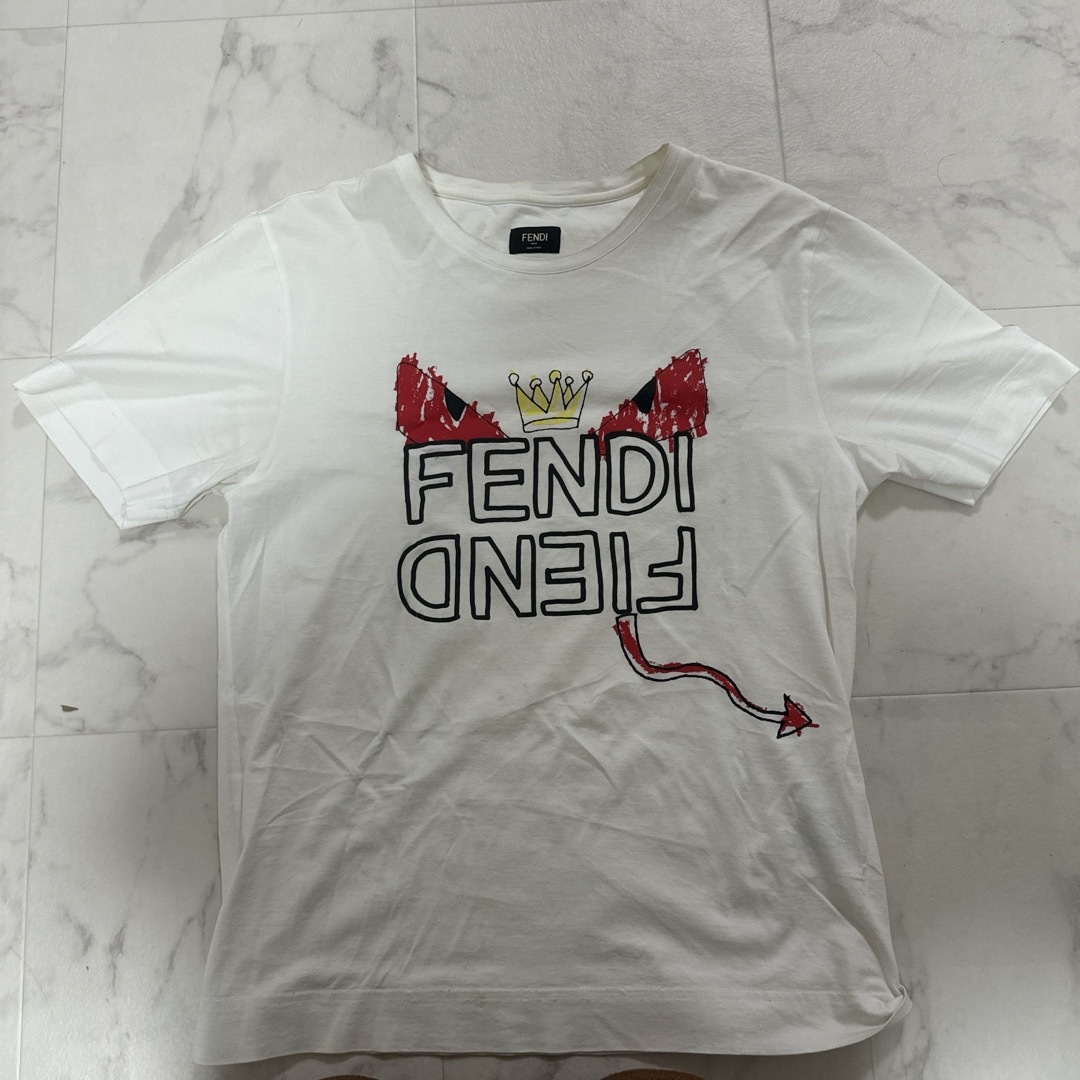 【極美品】FENDI 半袖Tシャツ Sサイズ