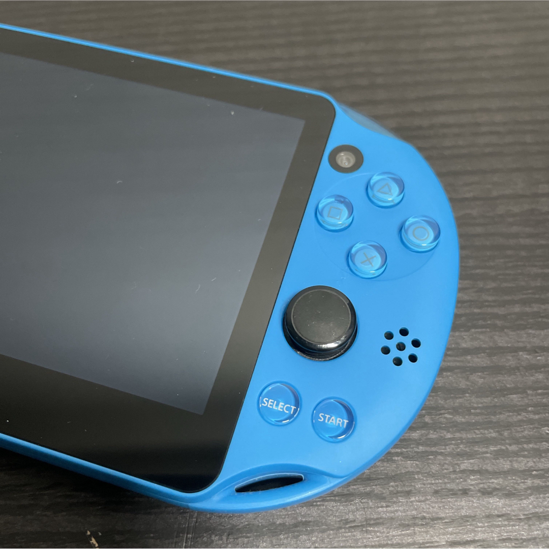 PlayStation Vita(プレイステーションヴィータ)の美品 PSvita アクアブルー PCH-2000ZA23 SONY エンタメ/ホビーのゲームソフト/ゲーム機本体(携帯用ゲーム機本体)の商品写真