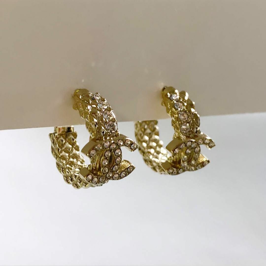 ❤️CHANEL❤️フープピアス ココマーク ゴールド-