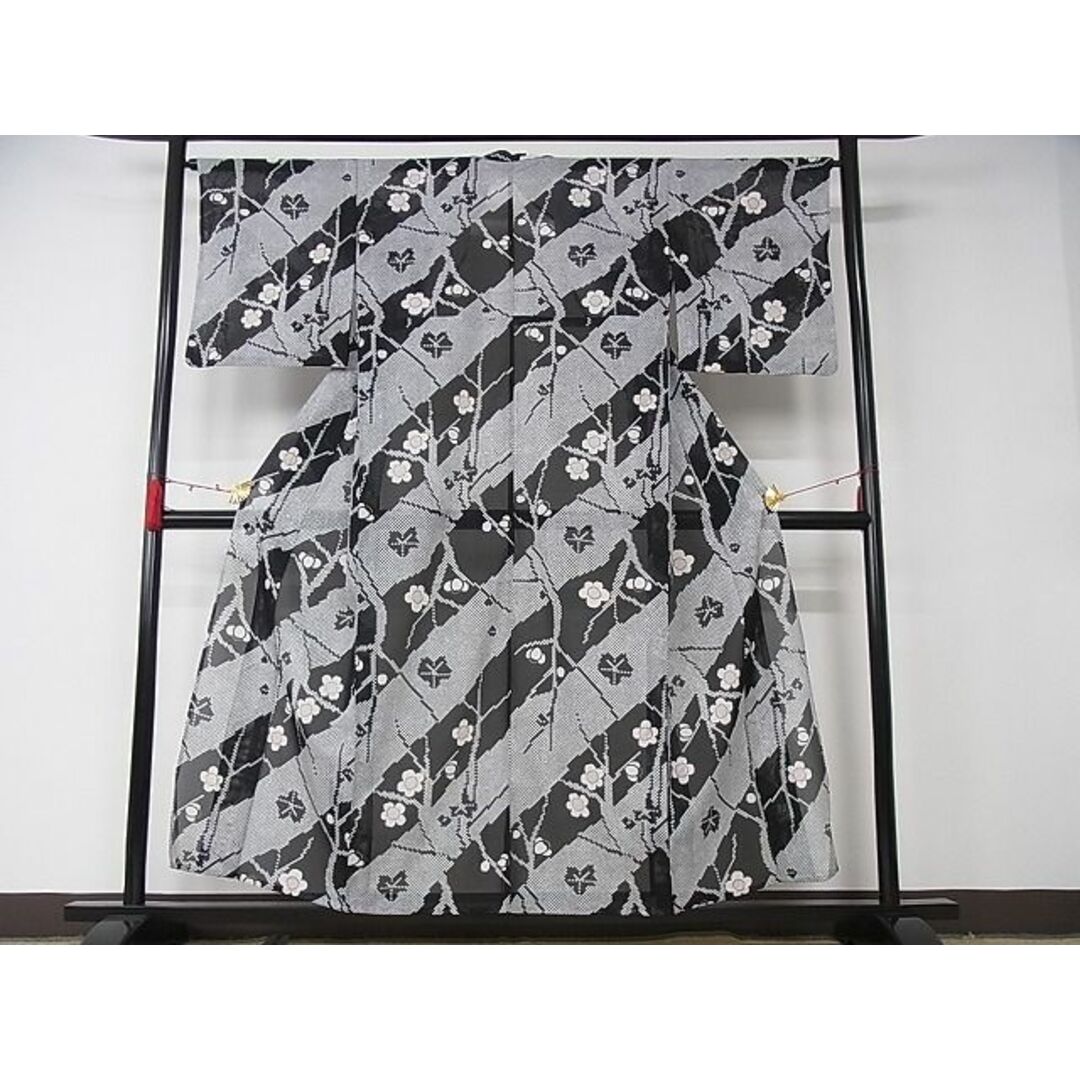 平和屋-こころ店□夏物 小紋 絽 舞梅文 黒地 洗える着物 着丈152cm 裄 ...