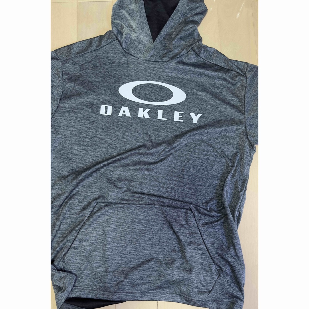 Oakley(オークリー)のオークリー 上下 メンズのトップス(パーカー)の商品写真