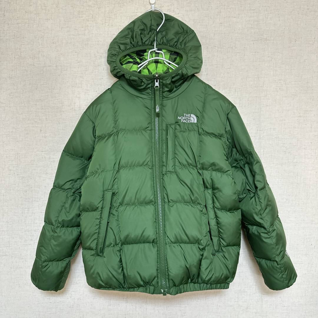 THE NORTH FACE(ザノースフェイス)の早い者勝ち ノースフェイス　ダウンジャケット  キッズ130  リバーシブル  キッズ/ベビー/マタニティのキッズ服男の子用(90cm~)(ジャケット/上着)の商品写真