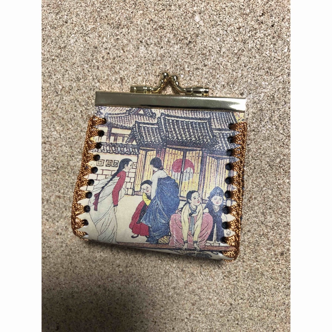 韓国土産 がま口 小銭入れ 小物入れ 皮革財布 レトロの通販 by Lucy's