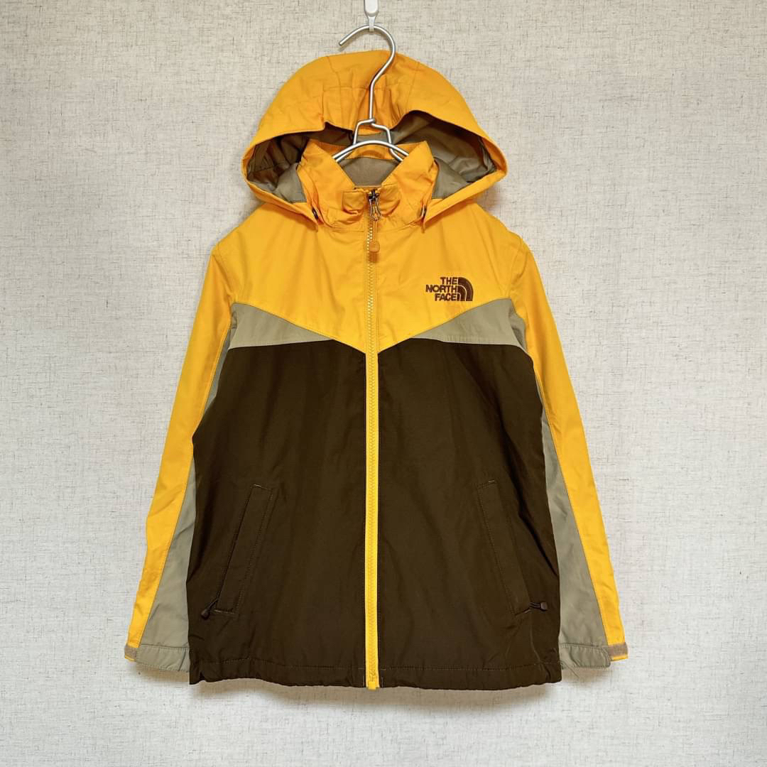 THE NORTH FACE(ザノースフェイス)のノースフェイス　マウンテンパーカー　ナイロンジャケット  キッズ130  キッズ/ベビー/マタニティのキッズ服男の子用(90cm~)(ジャケット/上着)の商品写真