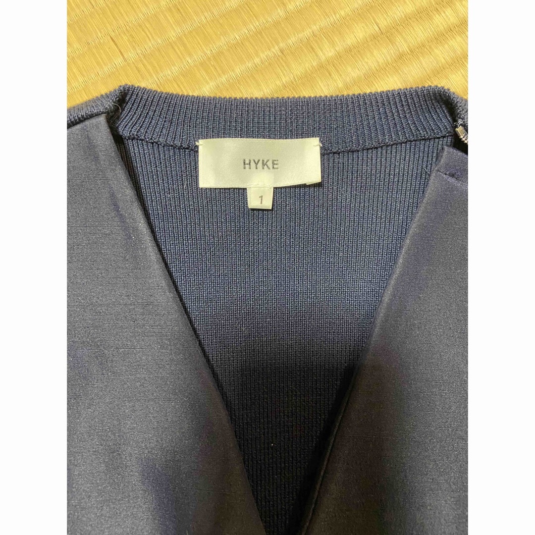 【美品】hyke ワンピース ネイビー