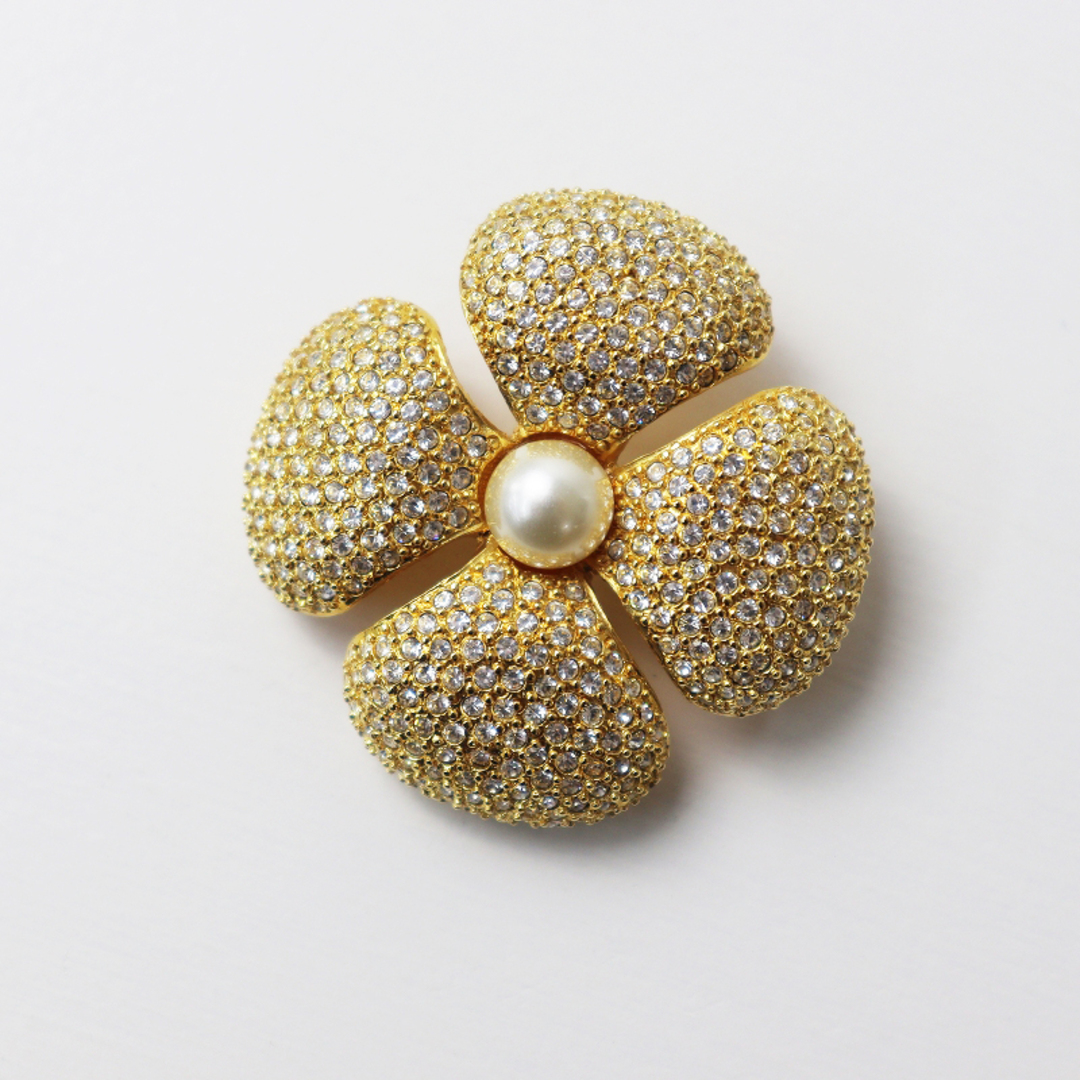 Grosse Germany 1964 Flower Brooch – Rhinestone Rosie