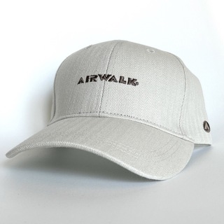 エアウォーク(AIRWALK)の新品・未使用　airwalk エアウォーク　スポーツキャップ　ロゴキャップ　帽子(キャップ)