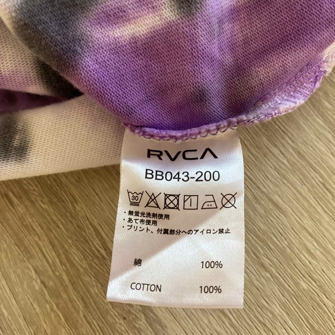 RVCA(ルーカ)の新品・未使用　RVCA ルーカ　Tシャツ　半袖 レディースのトップス(Tシャツ(半袖/袖なし))の商品写真