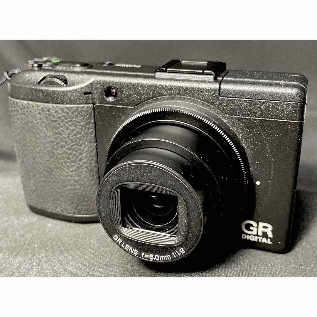 RICOH(リコー)のGR Digital Ⅲ スマホ/家電/カメラのカメラ(コンパクトデジタルカメラ)の商品写真