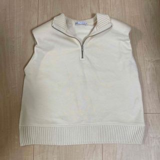 ザラ(ZARA)のどれみど8⭐︎様専用★ZARA ザラ　ノースリーブ　ハーフジップ(ニット/セーター)