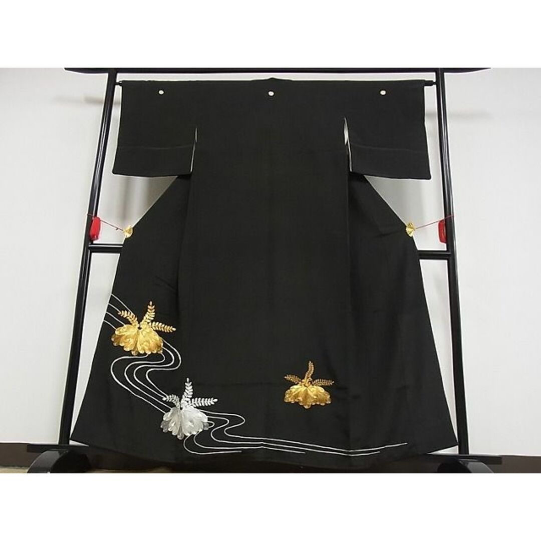 平和屋-こころ店■豪華黒留袖　駒刺繍　流水桐文　着丈156cm　裄丈63.5cm　正絹　逸品　B-sa4395