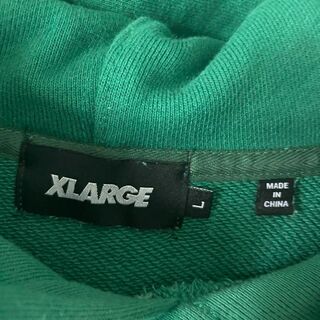 XLARGE - 【人気グリーン、ビッグ刺繍ロゴ◎】X-LARGEパーカー古着