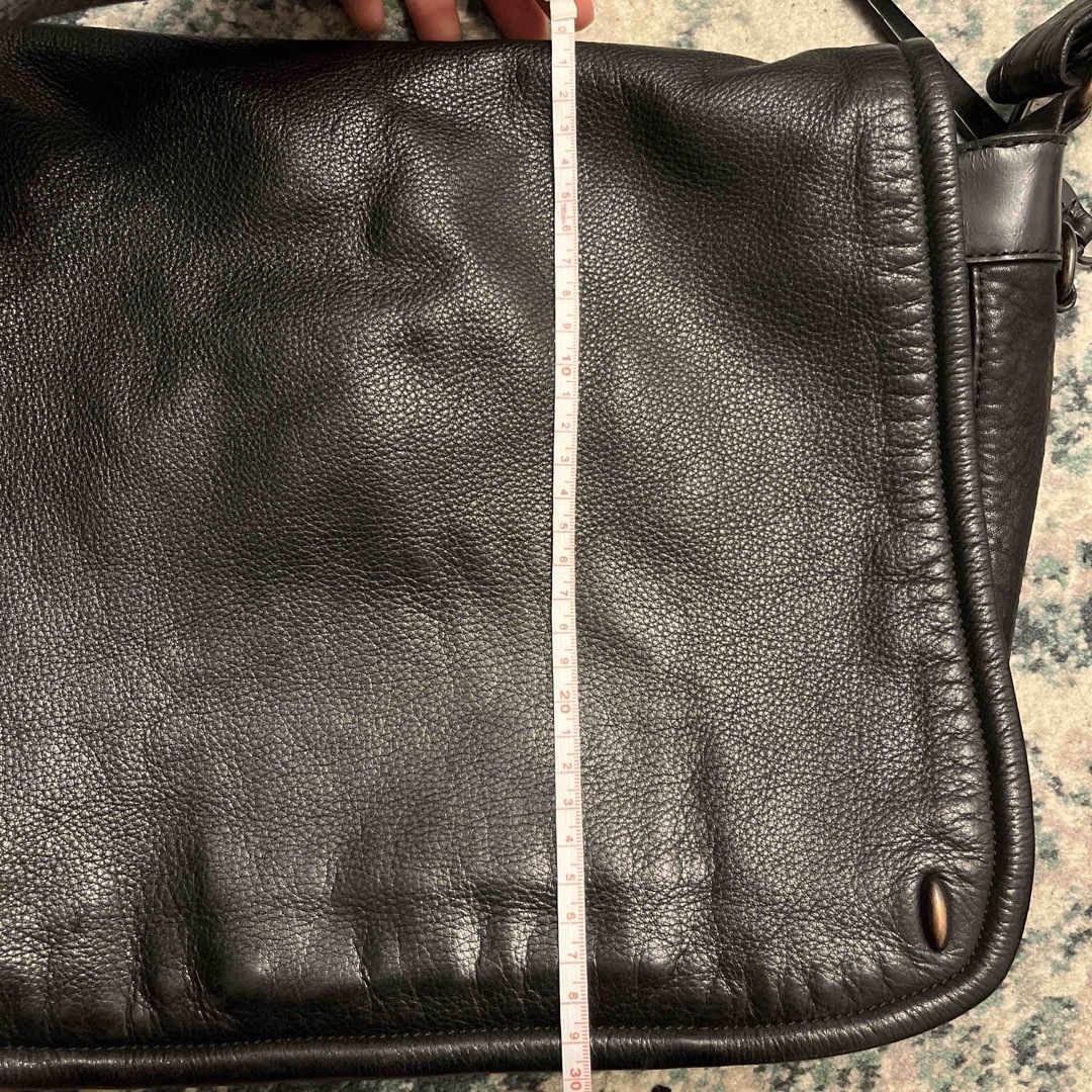 HELMUT LANG(ヘルムートラング)のhelmut lang レザーバッグ ショルダーバッグ メンズのバッグ(ショルダーバッグ)の商品写真