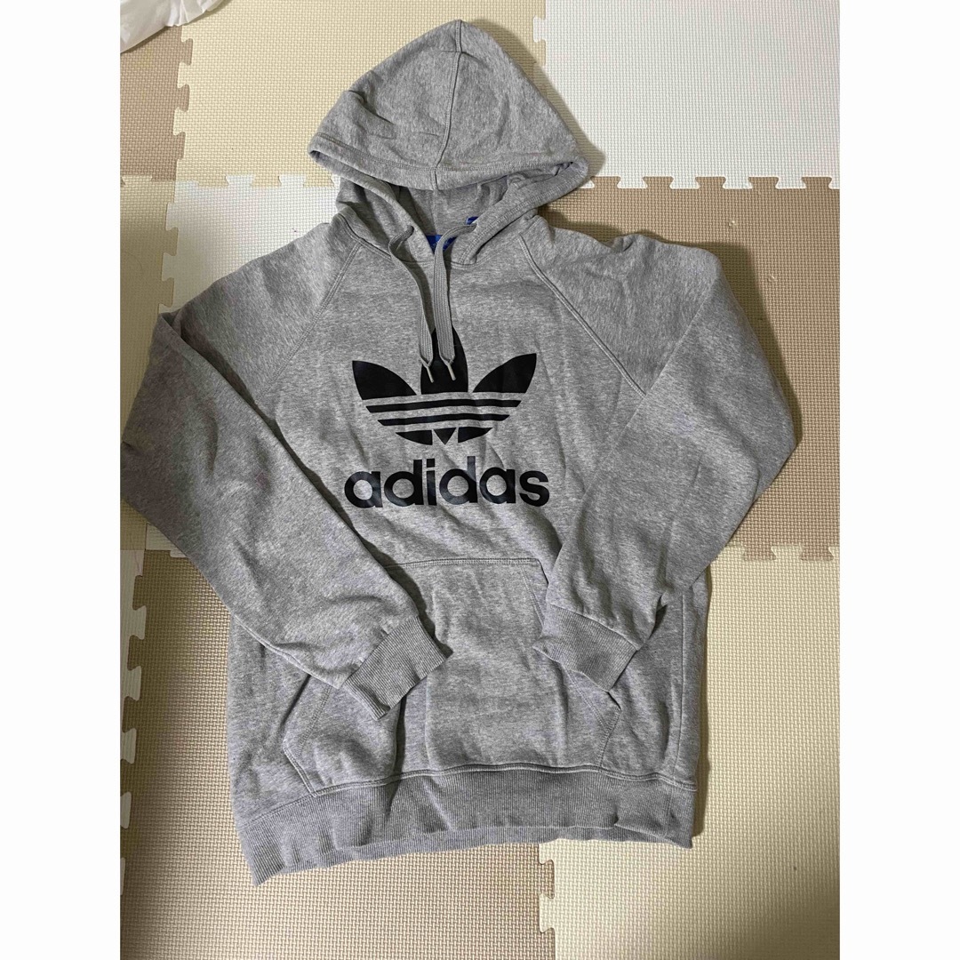 adidas パーカー