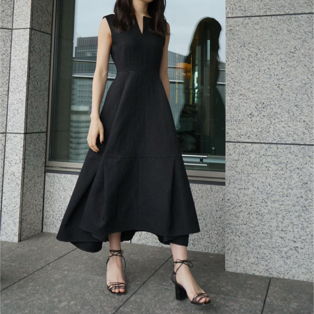 【り.様専用】L'AUBE BLANC KeyneckJacquardDress
