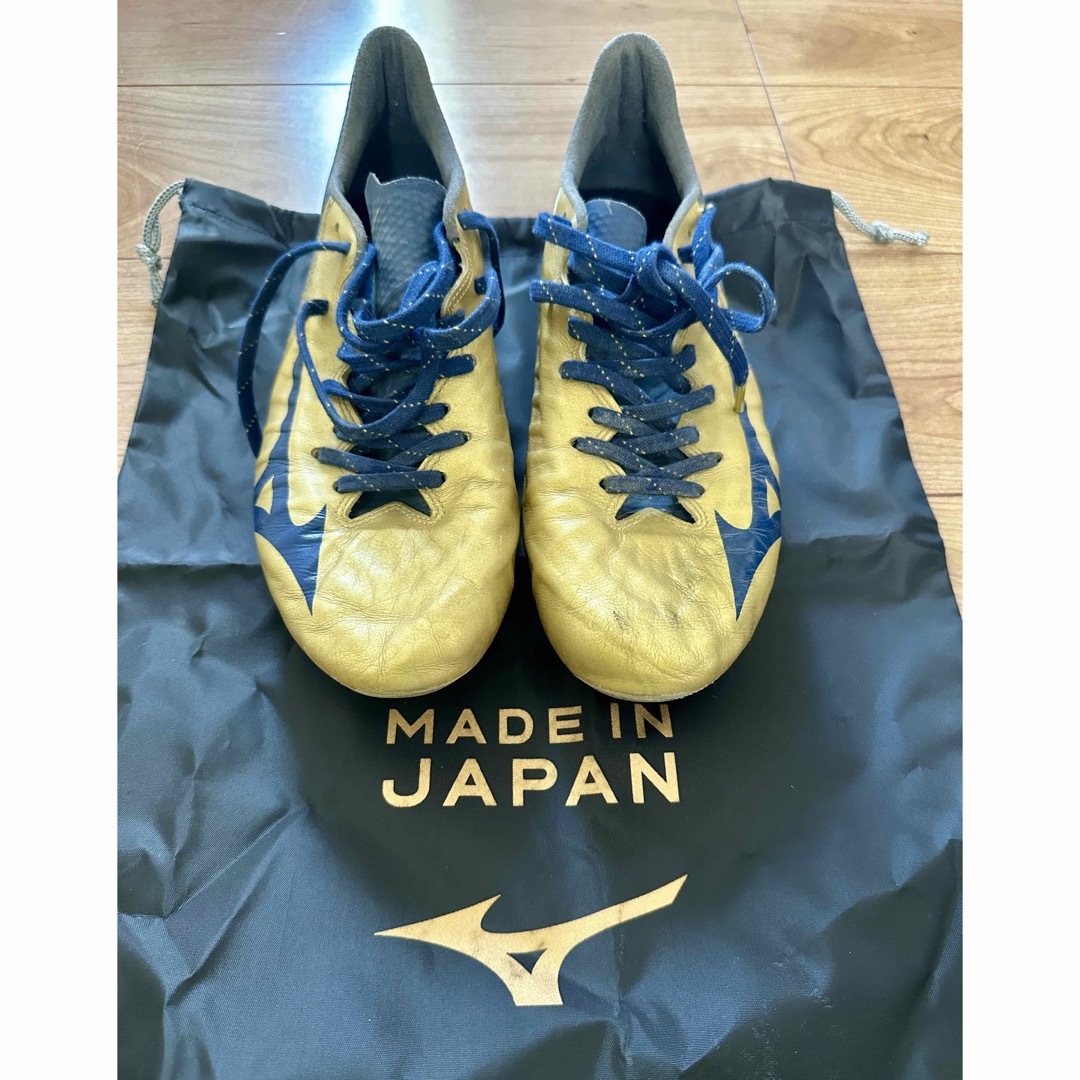 ☆美品☆ MIZUNO ミズノ レビュラ 3 JAPAN サッカー-