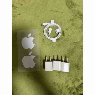 Apple純正　iPhone充電器　ケーブル　ステッカー(その他)