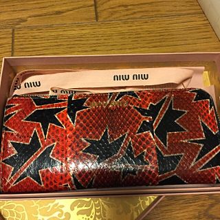 ミュウミュウ パイソン 財布(レディース)の通販 16点 | miumiuの ...