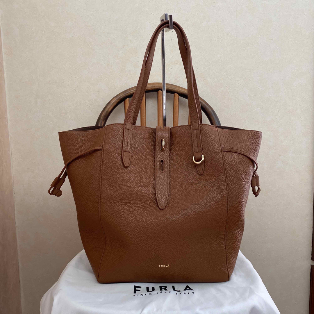 Furla - 極美品 FURLA(フルラ) NET Lトートバッグ の通販 by
