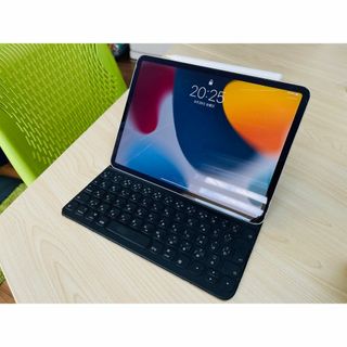 アップル(Apple)の〈3点セット〉ipad＋Smart Keyboard＋Apple Pencil(タブレット)