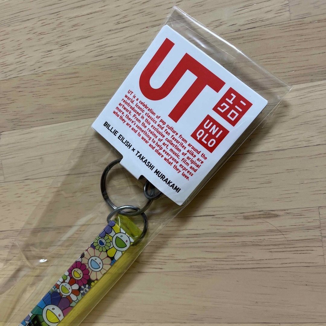 UNIQLO(ユニクロ)のユニクロ×ビリーアイリッシュ　オリジナル　キーホルダー　数量限定　UT レディースのファッション小物(キーホルダー)の商品写真