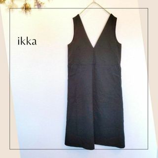 イッカ(ikka)のイッカ／ikka／Ｌ／バックカシクール　Vネックデザイン膝丈ミディワンピース(ロングワンピース/マキシワンピース)