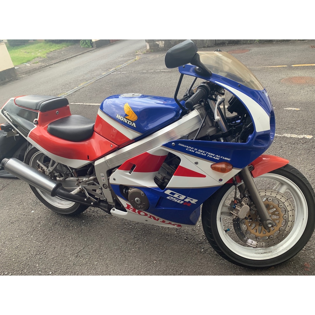 CBR250R 高回転 45馬力 4気筒 MC19 ホンダ - 車体