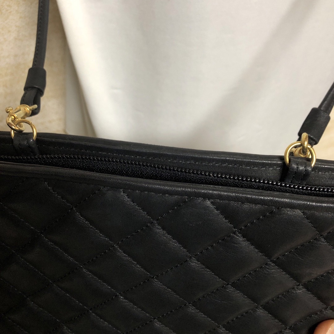 MEDA(メダ)のMEDA本革キルティングのポシェット/BLACK レディースのバッグ(ショルダーバッグ)の商品写真