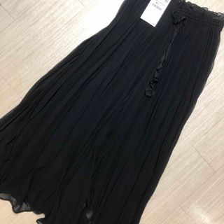 ザラ(ZARA)のノロリン様専用☆ZARAスカート風パンツ新品未使用品(その他)