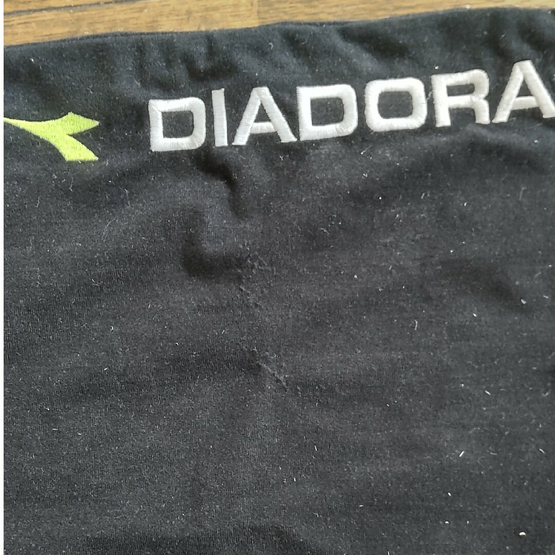 DIADORA(ディアドラ)のDIADORA　テニスラケット袋 スポーツ/アウトドアのテニス(バッグ)の商品写真