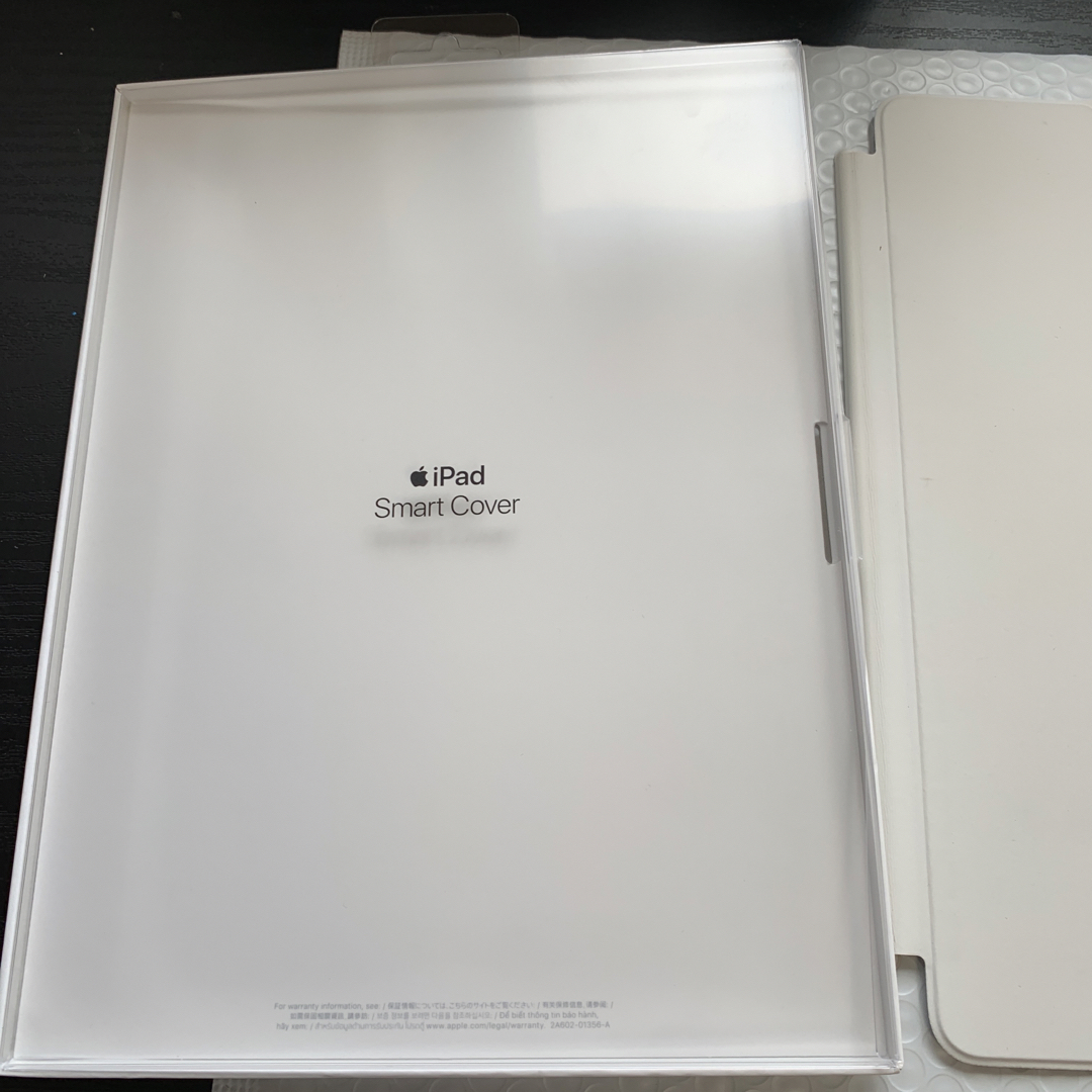 iPad(アイパッド)のAppleiPad9.7インチ　純正smart cover 中古 スマホ/家電/カメラのスマホアクセサリー(iPadケース)の商品写真