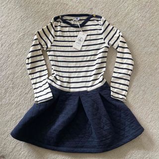 プチバトー(PETIT BATEAU)のプチバトー　ワンピース　新品　8ans 128cm(ワンピース)