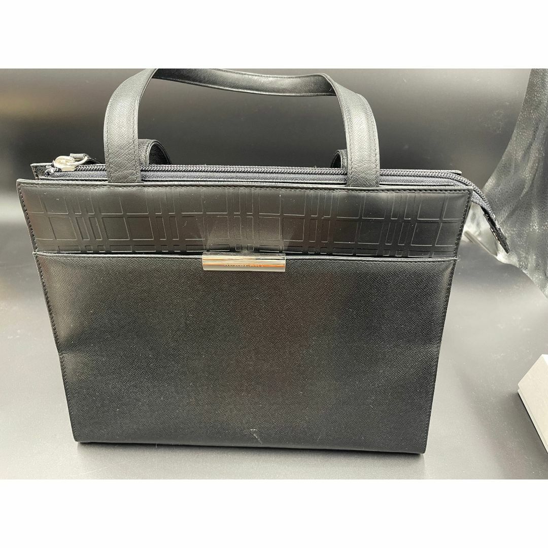 BURBERRY - バーバリー ハンドバッグ Burberry