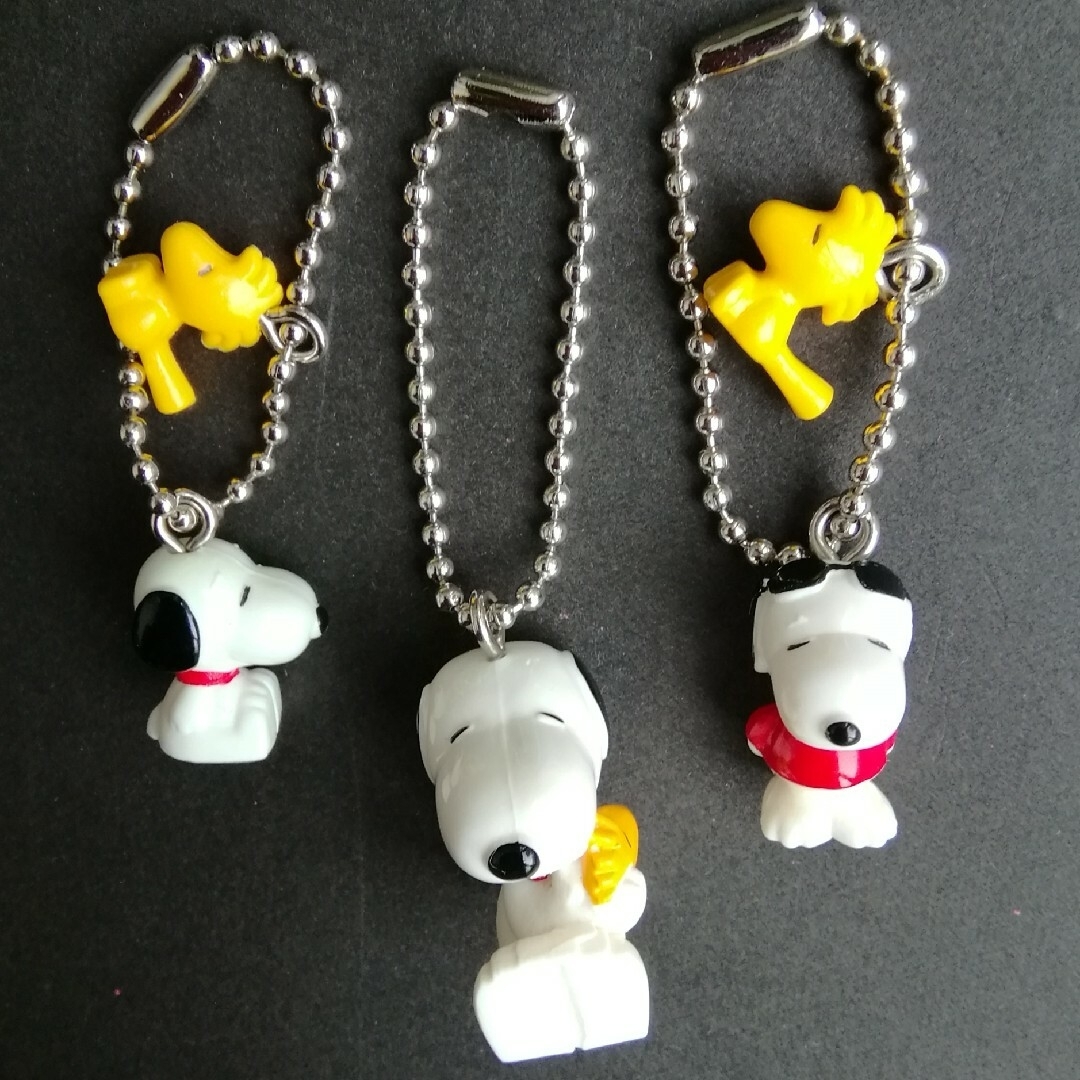 SNOOPY(スヌーピー)のスヌーピー キーチェーン ミニフィギュア付き3種セット エンタメ/ホビーのアニメグッズ(キーホルダー)の商品写真