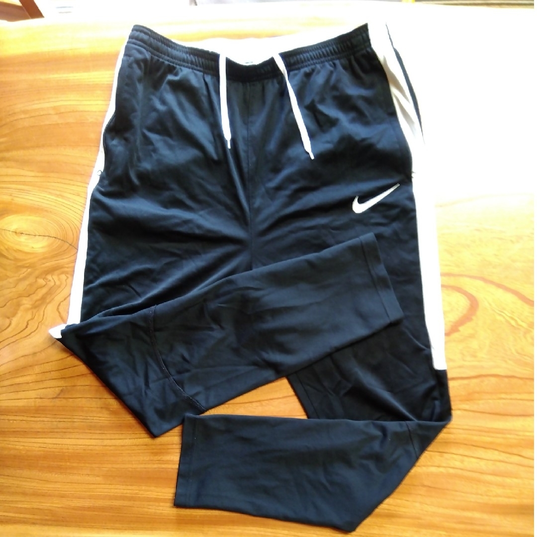 NIKE(ナイキ)のだいぼう様専用　ナイキ　DRI-FIT　トレーニングウェア　上下セット メンズのトップス(ジャージ)の商品写真