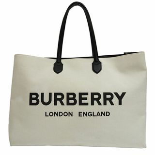 バーバリー(BURBERRY)のバーバリー ロゴ キャンバストートバッグ ラージ ナチュラル(オフホワイトxブラック) 大容量 大型 レディース メンズ 大きい 薄マチ 2泊3日 3泊4日 旅行 軽量 軽い マザーズバッグ BURBERRY(トートバッグ)