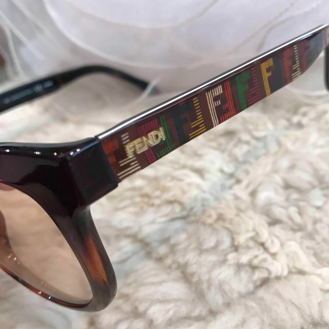 ★美品★FENDI サングラス ロゴ カラフル FS5312K レンズ交換済