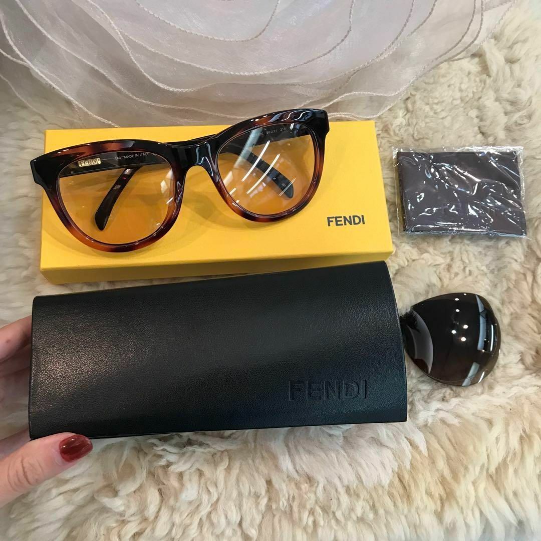 ☆美品☆FENDI サングラス ロゴ カラフル FS5312K レンズ交換済-