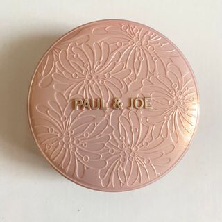 ポールアンドジョー(PAUL & JOE)の値下げしましたシースルーヴェールコンパクト01(ファンデーション)