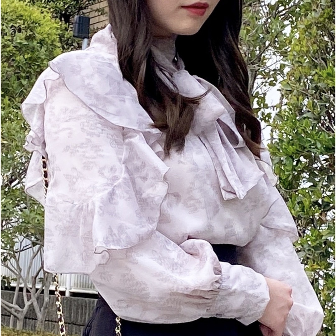 ★公式完売品★ INGNI 袖フリル花柄シアーブラウス | フリマアプリ ラクマ