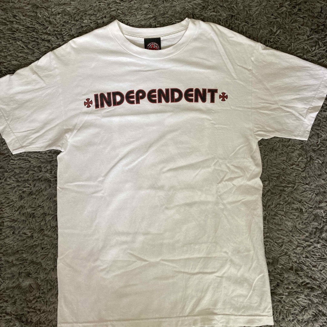 INDEPENDENT(インディペンデント)のindependent ロゴTシャツ メンズのトップス(Tシャツ/カットソー(半袖/袖なし))の商品写真