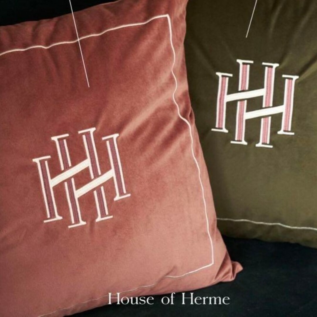 Her lip to(ハーリップトゥ)のHH Embroidery Cushion Cover エンタメ/ホビーのタレントグッズ(女性タレント)の商品写真