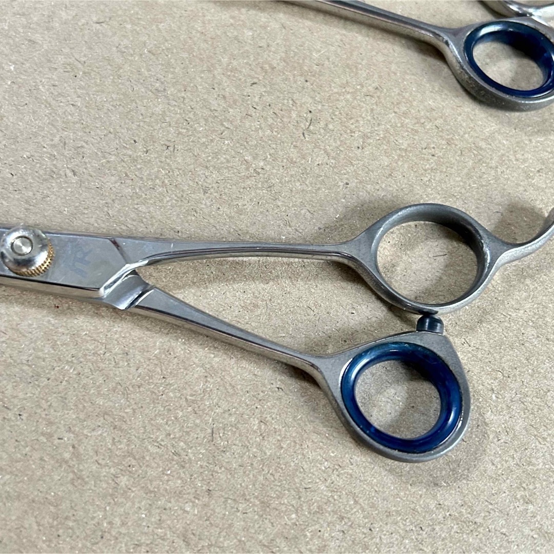 🐩✂️トリミング用シザー 2本セット ハサミ トリマー (シザーリング付き)