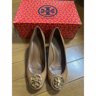 トリーバーチ(Tory Burch)のトリーバーチ　パンプス　箱付き(ハイヒール/パンプス)