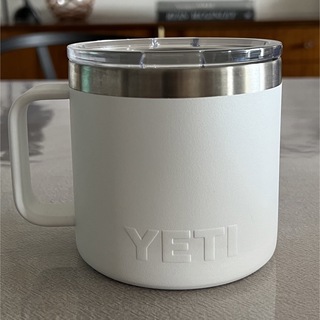イエティ(YETI)の【人気色】YETI Rambler 14オンス マグステンレススチール 蓋付き(食器)