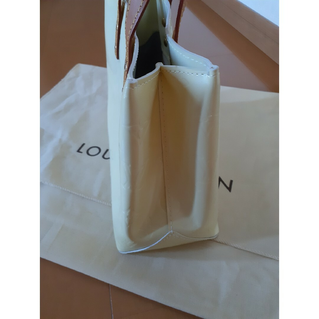 LOUIS VUITTON - ルイ・ヴィトン ヴェルニ リードPM ペルルの LOUIS VUITTON - ルイ・ヴィトン ヴェルニ リードPM ペルルの