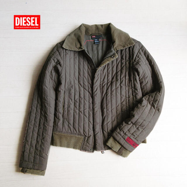 DIESEL(ディーゼル)の超美品 DIESEL ディーゼル ミリタリージャケット/ブルゾン カーキ レディースのジャケット/アウター(ミリタリージャケット)の商品写真