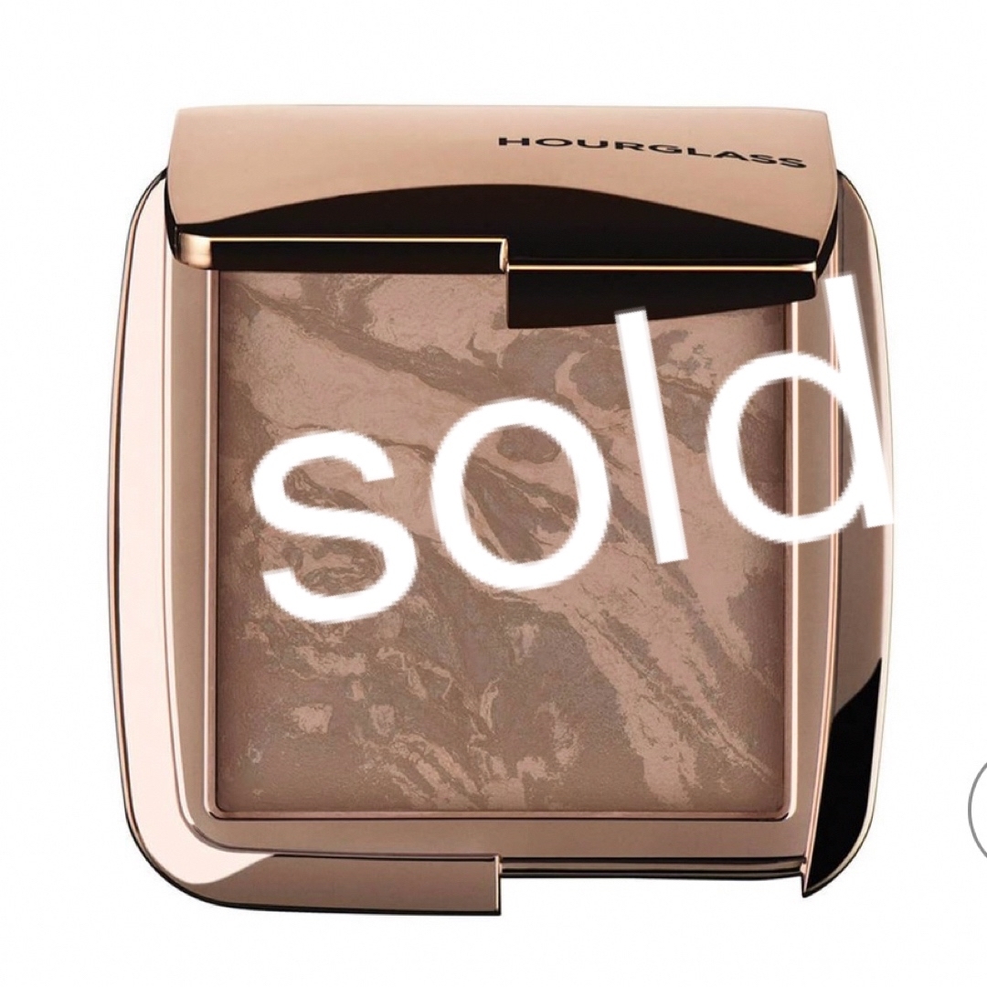 TOM FORD(トムフォード)のHOURGLASS AMBIENT LIGHTING BRONZER 11G コスメ/美容のベースメイク/化粧品(フェイスカラー)の商品写真