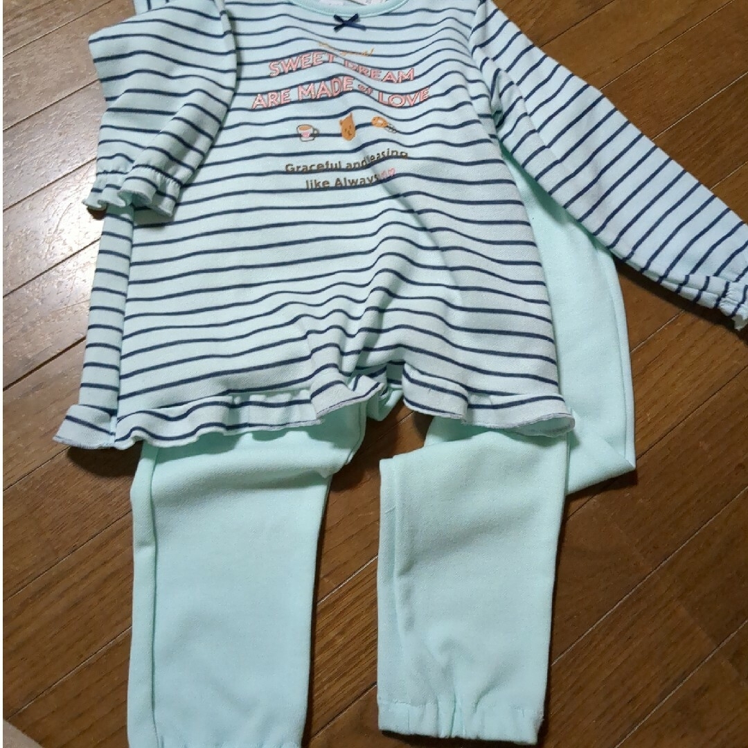 AEON(イオン)のパジャマ　100 キッズ/ベビー/マタニティのキッズ服女の子用(90cm~)(パジャマ)の商品写真